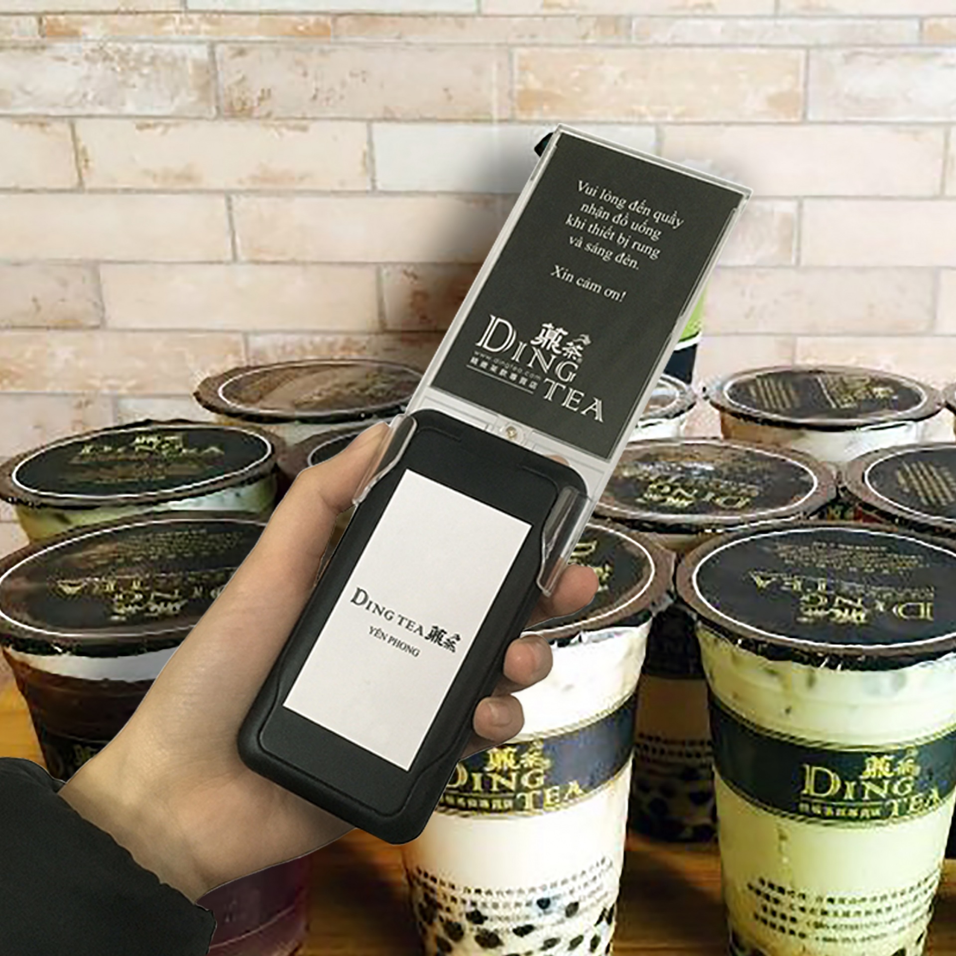 Các bộ phận của thiết bị tự phục vụ